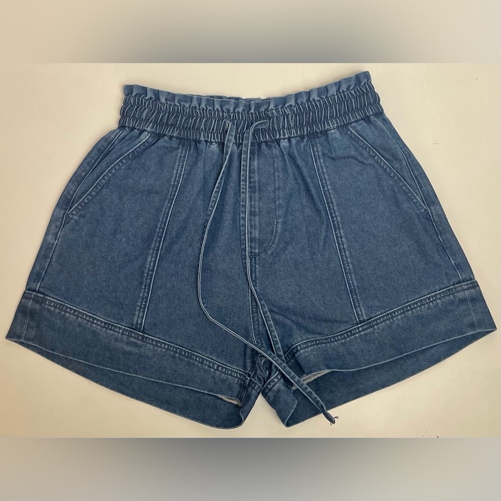 Denim Elastic Waist Shorts